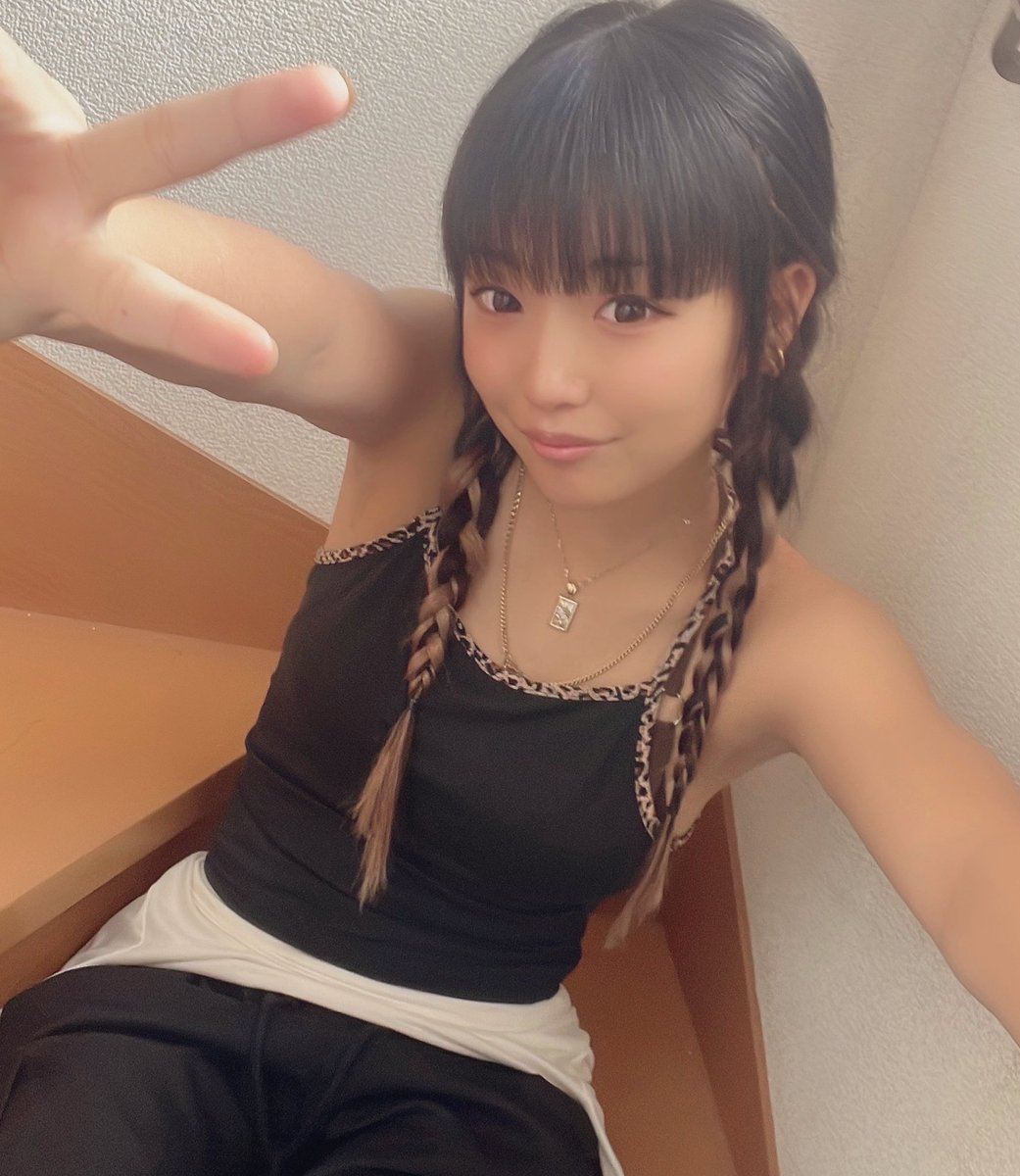 ただいまー🤗
これから踊ってくるねっ✨✨"٩(ｰ̀ꇴｰ́)