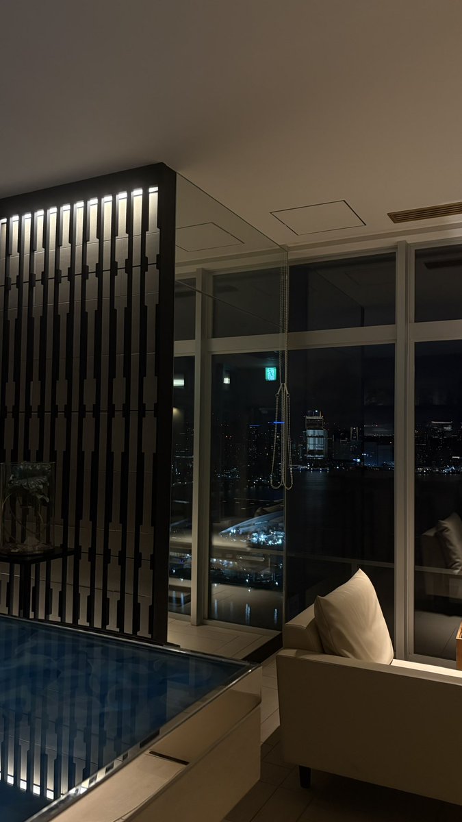 thereancool's tweet image. 