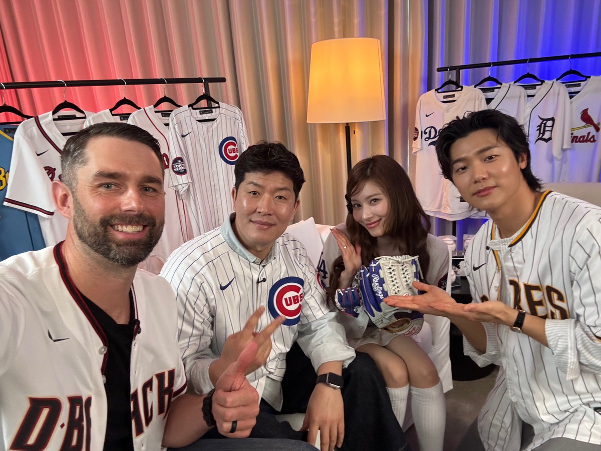 MLB Korea (@mlbkor) on Twitter photo ์ฌ๋์ ์ฐฐ์นต! ๐ธ feat. @jypetwice ์ #์ฌ๋
์์ง ์ฌ๋์ ๋ฉ๋ฆฌํก ์๋ฆฌ์ฆ๋ฅผ ๋ค ๋ชป ๋ณด์
จ๋ค๋ฉด?
์ง๊ธ ๋ฐ๋ก ๋ชฐ์๋ณด๊ธฐ ๊ฐ! ๐ฅ๐ฌ๐
โพ ๋ฉ์ด์ ๋ฆฌ๊ทธ ํก ๐ youtu.be/T00s5TA93t4
๐ฎ ๋ฐธ๋ฐ์ค ๊ฒ์ ๐ youtu.be/Wz41PHUPfSY
๐ฏ๐ต ์ผ๋ณธ MLB ์ ์ ๋งํ๊ธฐ ๊ฒ์ ๐ youtu.be/Gsp7dJGDpKc
#mlb #mlbkorea ์ฌ๋์ ์ฐฐ์นต! ๐ธ feat. @jypetwice ์ #์ฌ๋
์์ง ์ฌ๋์ ๋ฉ๋ฆฌํก ์๋ฆฌ์ฆ๋ฅผ ๋ค ๋ชป ๋ณด์
จ๋ค๋ฉด?
์ง๊ธ ๋ฐ๋ก ๋ชฐ์๋ณด๊ธฐ ๊ฐ! ๐ฅ๐ฌ๐
โพ ๋ฉ์ด์ ๋ฆฌ๊ทธ ํก ๐ youtu.be/T00s5TA93t4
๐ฎ ๋ฐธ๋ฐ์ค ๊ฒ์ ๐ youtu.be/Wz41PHUPfSY
๐ฏ๐ต ์ผ๋ณธ MLB ์ ์ ๋งํ๊ธฐ ๊ฒ์ ๐ youtu.be/Gsp7dJGDpKc
#mlb #mlbkorea