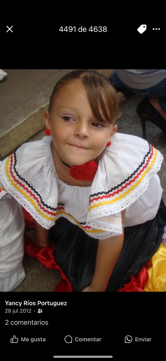 tiff_hidalgo's tweet photo. momento para recordar que hasta mi traje típico me lo tuvieron que hacer con los colores de Heredia https://t.co/nKN2iIHj5r