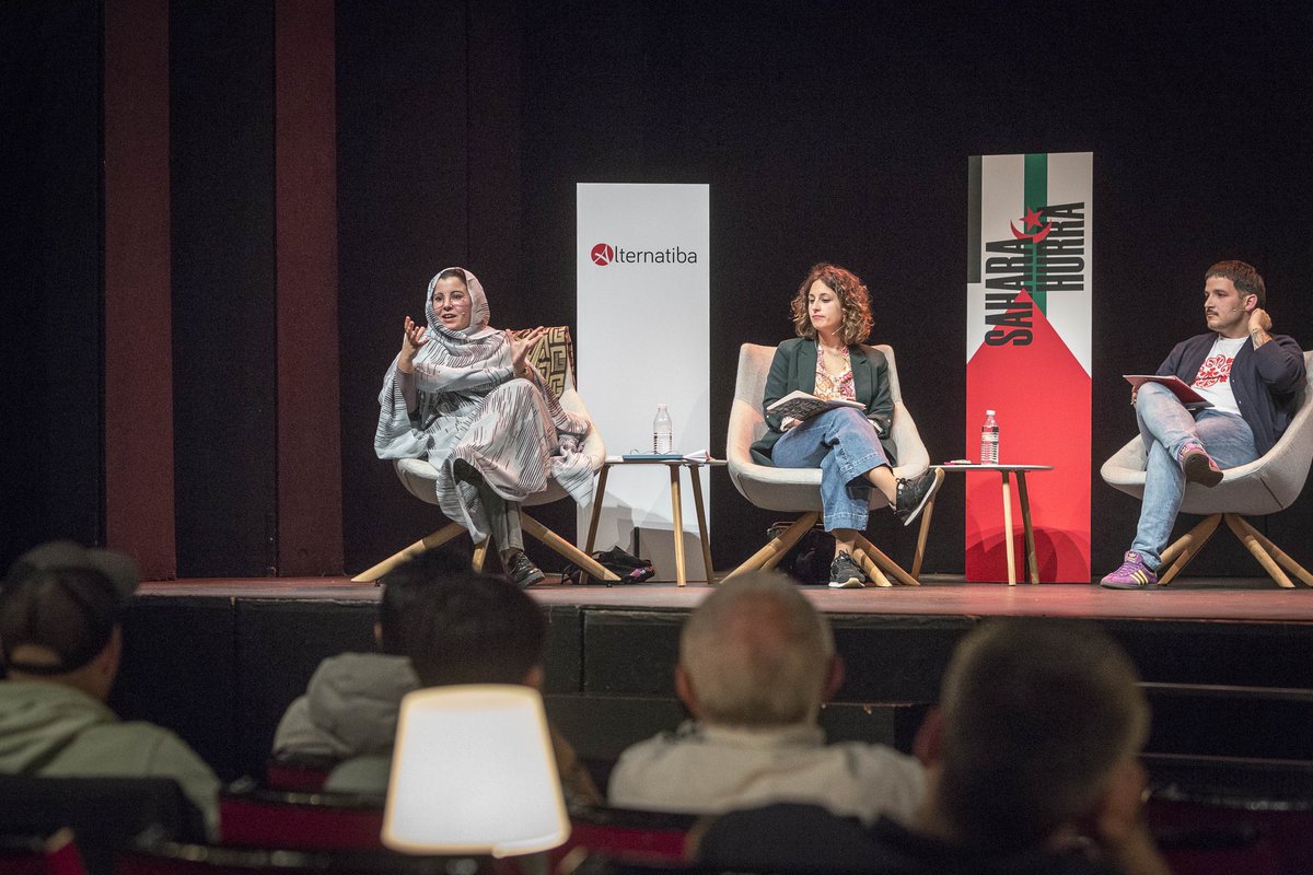 Bideoan eskuragarri daude <a href="/alternatiba/">Alternatiba</a>|k antolatutako Mendebaldeko Sahararekiko Elkartasun Jardunaldiak.

Ya están disponible en video las Jornadas de Solidaridad con el Sáhara Occidental organizadas por <a href="/alternatiba/">Alternatiba</a>.

📹 youtu.be/uI5yUReMVZE

✌️🇪🇭 SAHARA HURRA