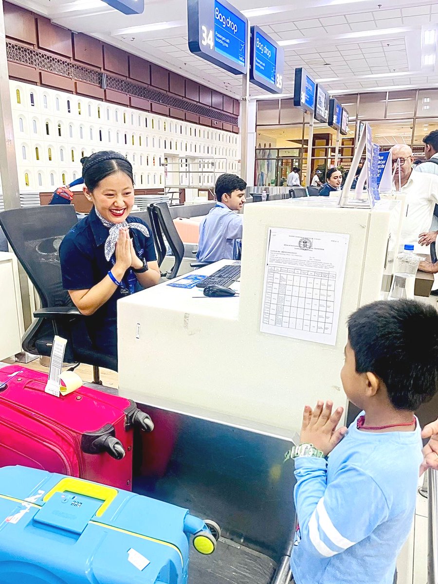 IndiGo6E's tweet photo. When little travellers say ‘Namaste’, our hearts take off before the flight does! 💙
#ServiceFromTheHeart #IndiGoMoments #goIndiGo https://t.co/BmTHtETaXY