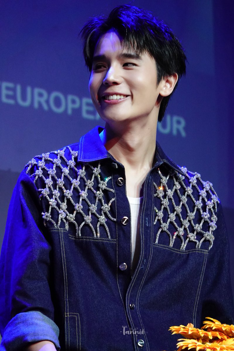 little bear🐻🐻🤏🏻

ICH LIEBE DICH JIMMYSEA
<a href="/jimmyyjp_/">Thapfah Kittipokin, M.D. Deputy Hospital Director</a>
#jimmyyjp #sea_tawinan
#JimmySea1stEuropeanTour
#JimmySea1stFMinBerlin