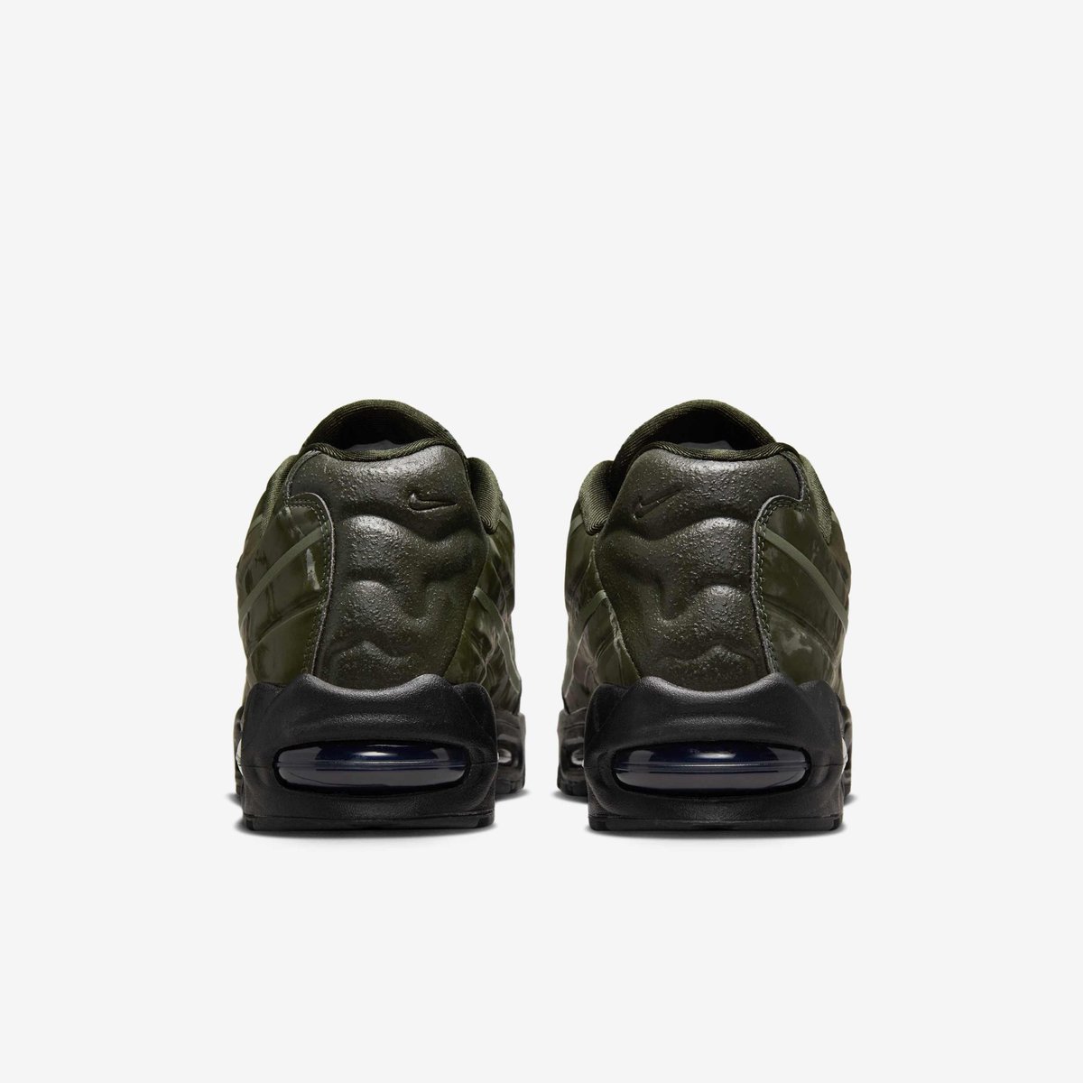 DR_mag_TOKYO's tweet photo. 【国内6月5日発売予定】WORKSOUT X NIKE AIR MAX 95 SP
#WORKSOUT #NIKE #AIRMAX95 #SP
https://t.co/Tt8dTpLpWA https://t.co/cjh4VNJlaj