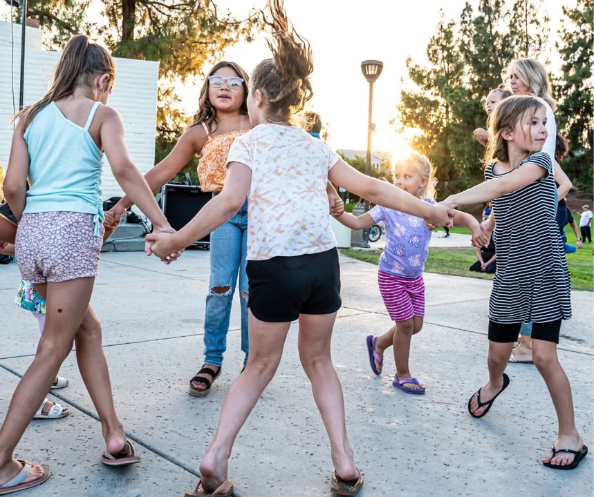 Concerts in the Park returns on Thursday, June 5! Bring your friends, family, blankets, and snacks. 
 
Concerts in the Park 🎶
Thursdays at Red Hill Community Park (7484 Vineyard Ave.)
7:00 p.m. to 9:00 p.m.
 
To view the full lineup, visit RCpark.com.