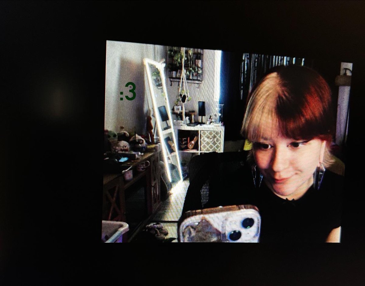 ACupofSpider's tweet photo. Another successful trip around the sun 🥳❤️‍🔥 

Also, a shoutout from my fav streamer makes it even more great thanks to my best friend :3 (it’s hard to pronounce my name. It’s ok 🧍🏻‍♀️) https://t.co/mlL6pwH4dE