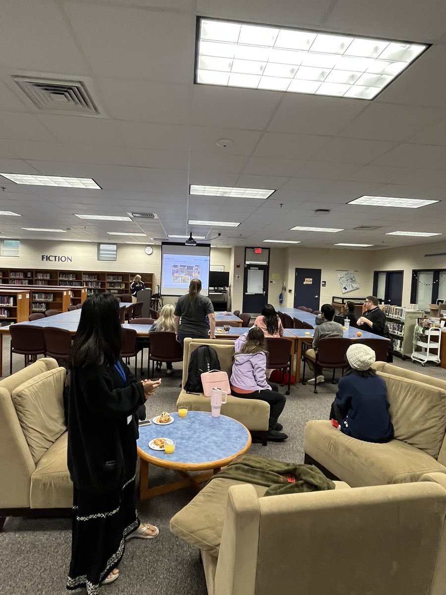 We held our final mentee meeting today.  Our new teachers are no longer considered ‘new’! Congratulations on a job well done!  #UnityUnleashed #packpride #weareheim #ElevateStafford