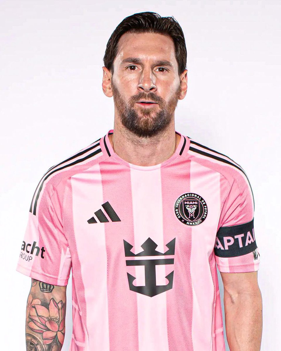 🚨 — الأسطورة ليونيل ميسي مع انتر ميامي :

58 مباراة 
68 مساهمة 😳
47 هدف 
21 أسيست 

أكثر من ساهم في تاريخ النادي 
أكثر من سجل في تاريخ النادي 

🏆 حقق كأس الدوريات
🏆 حقق درع المشجعين