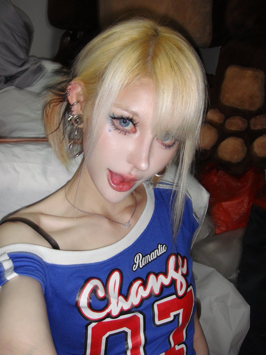 CCD photos are so nice I love CCD💓