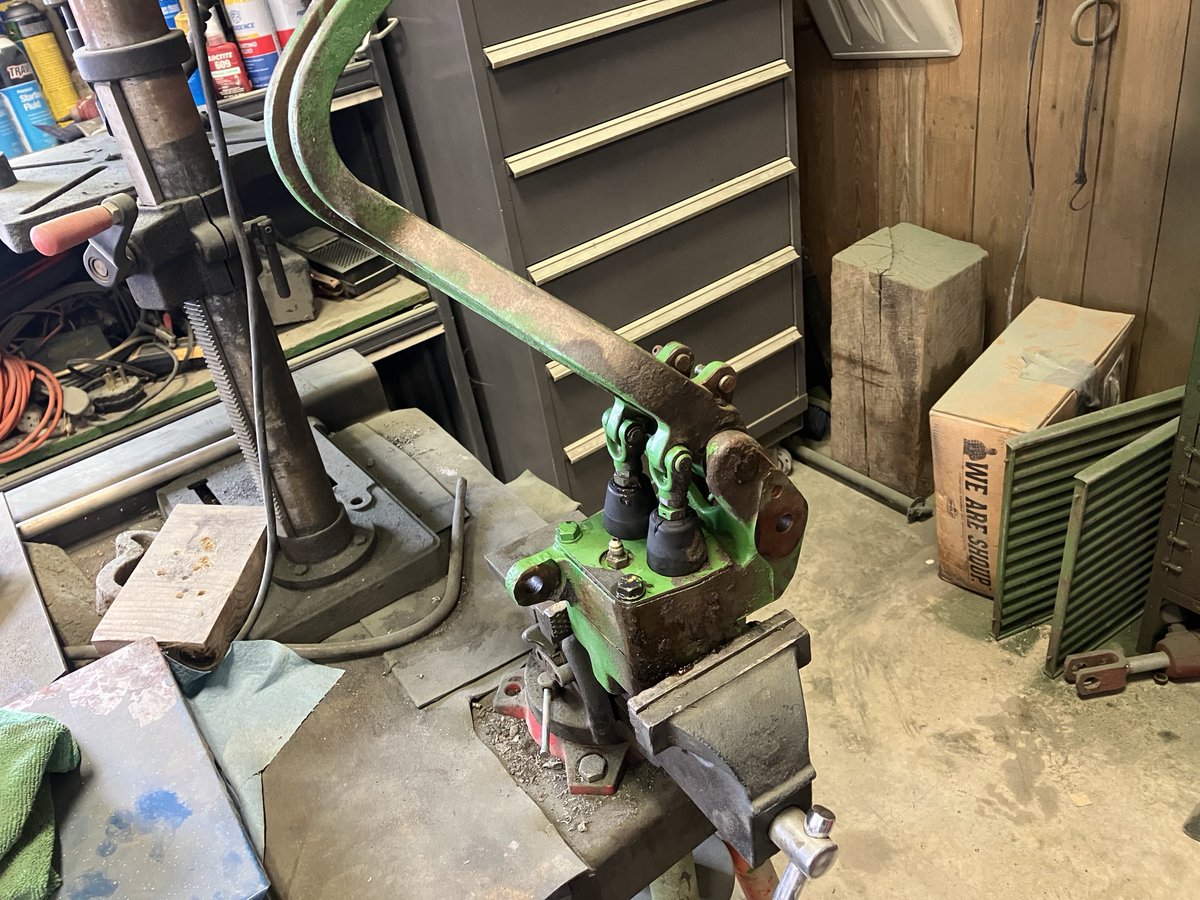jev4320's tweet image. Break valve block rebuild and new pedal bushings.