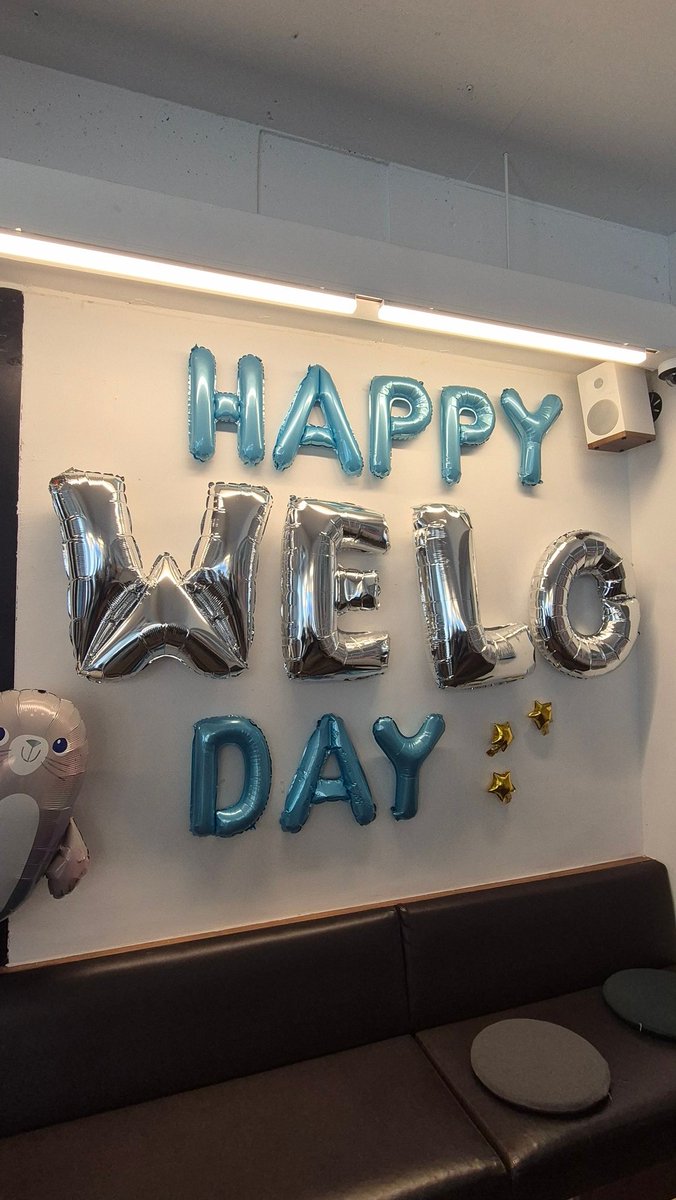 Dear_ong825's tweet photo. 해피위로데이🥳 https://t.co/8Og8Hkcnf5