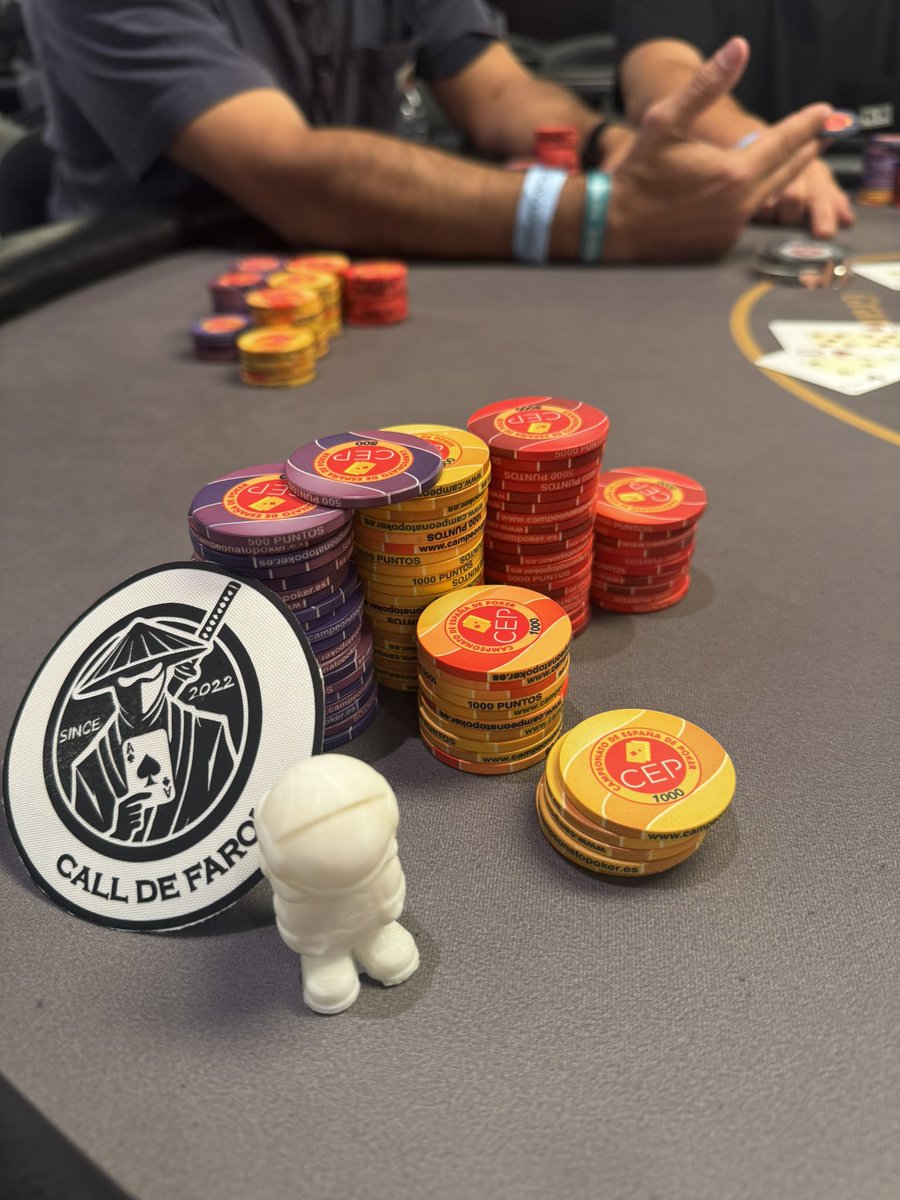 SPAZZZEMAN tweet media