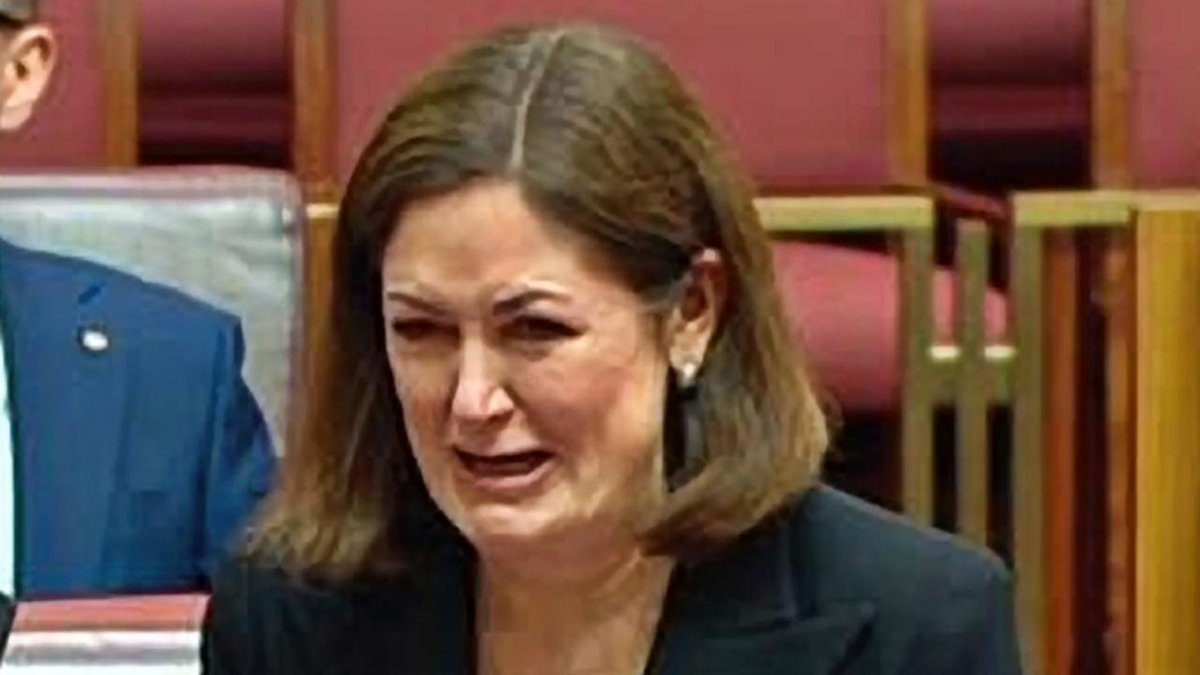 JAZZY J (we live in a) tweet media