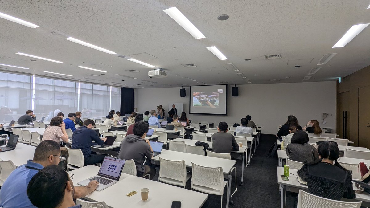 AbdrabouYasmeen's tweet photo. Happening now @Gjergji_ , @EnkelejdaKasne1 , Aranxa Villanueva and @_ysugano starting #GenEAI workshop at @ETRA_conference
#ETRA2025 ๐ฏ๐ต https://t.co/Lv3uJHY71r