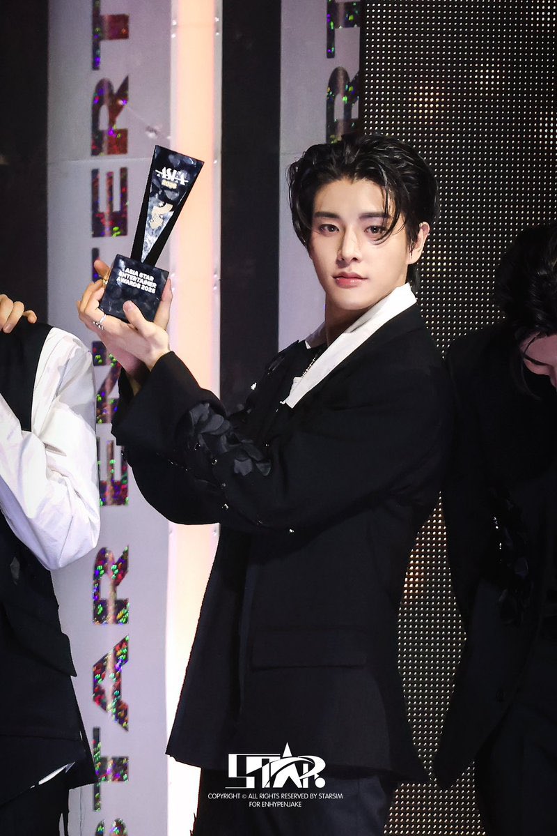 And the sweetest angel award goes to…