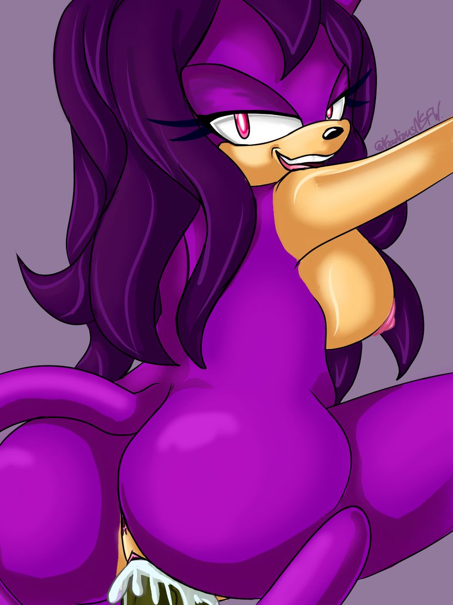 KadiousNSFW's tweet photo. She’s such a good kitty~ 💜💦🍑 https://t.co/uHiFaNcAgu
