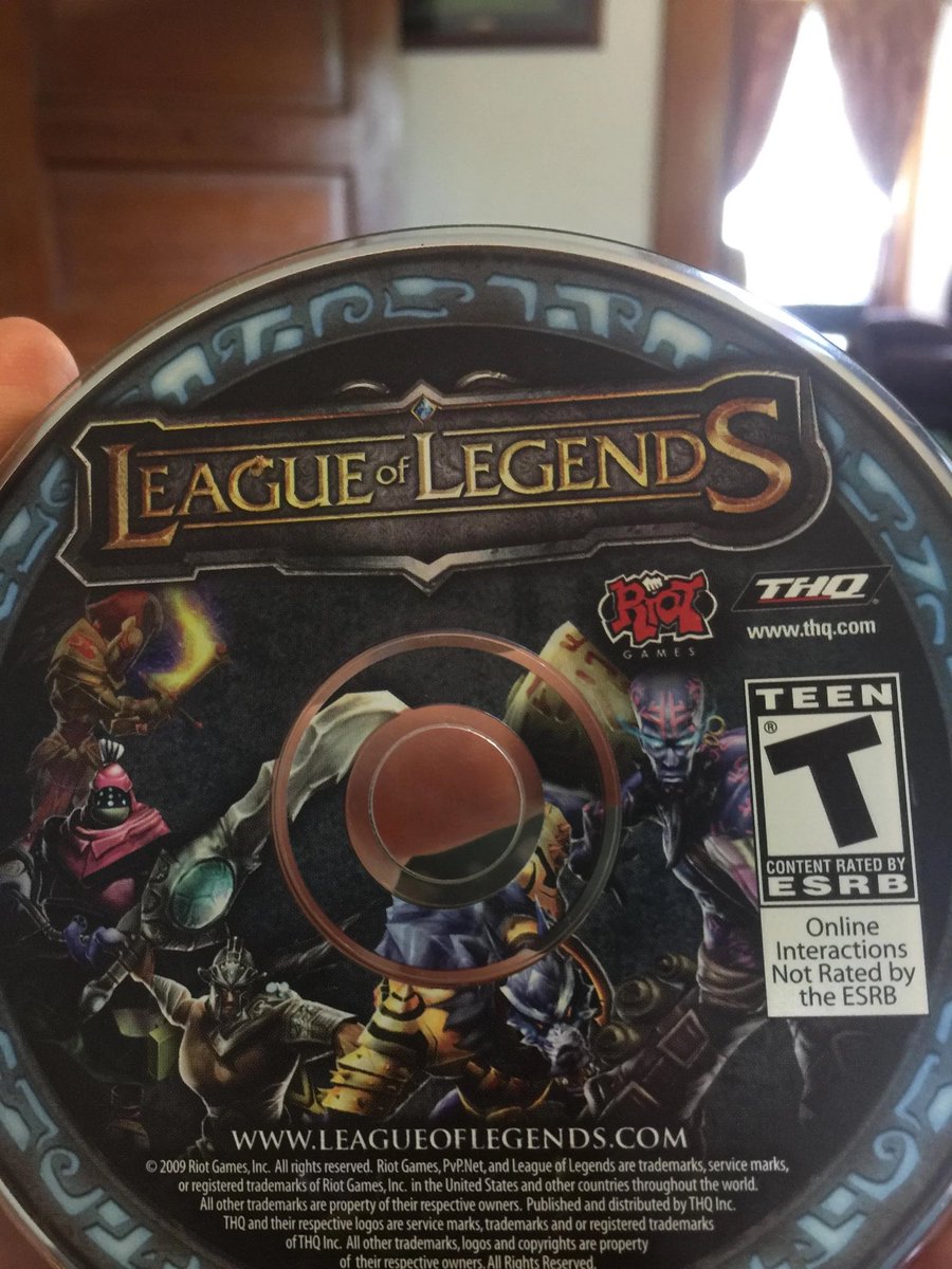 Oh yeah, it’s gamer time 😼😈