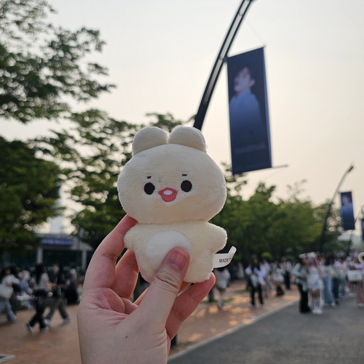 𝙃𝙖𝙥𝙥𝙮 𝙅𝙖𝙘𝙤𝙗 𝘿𝙖𝙮 ʚ🐰ɞ
BAEBAE 10cm doll giveaway by <a href="/cobmilove/">💐</a>

💛 only 1 winner
💛 shipping worldwide (paid by winner!)
💛 RT to stand a chance to win

𝘛𝘰 𝘵𝘩𝘦 𝘣𝘪𝘨𝘨𝘦𝘴𝘵 𝘣𝘭𝘦𝘴𝘴𝘪𝘯𝘨 𝘰𝘧 𝘴𝘶𝘮𝘮𝘦𝘳, 𝘏𝘢𝘱𝘱𝘺 𝘉𝘪𝘳𝘵𝘩𝘥𝘢𝘺 𝘑𝘢𝘤𝘰𝘣! 
 ʚ🐰ɞ