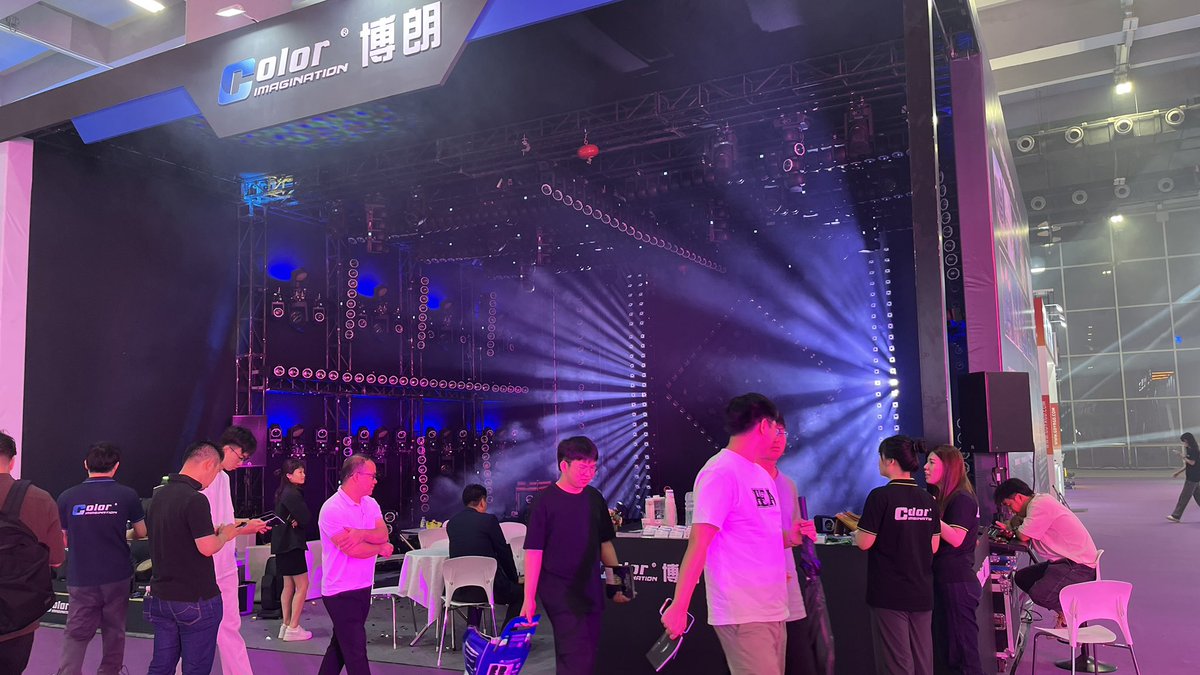 Urakatayacom's tweet image. トリッキーで派手派手で、瀬尾が吸い込まれていってしまった……
#裏方屋in広州 #PLS #colorimagination