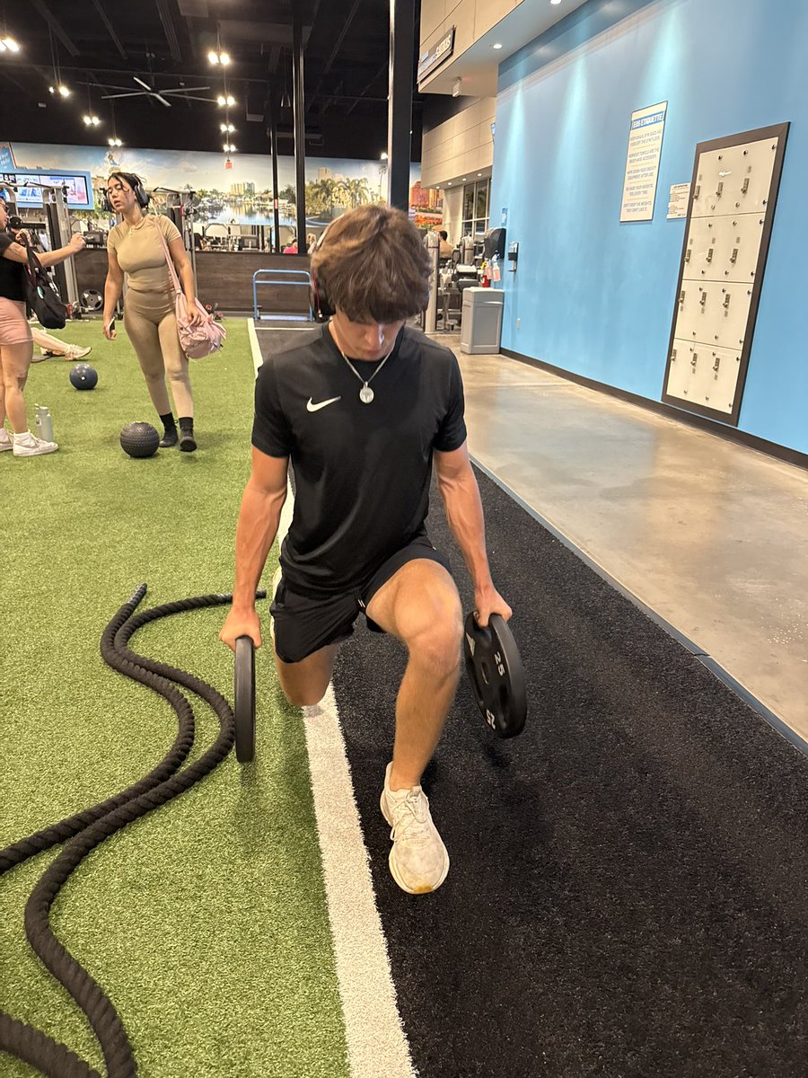 Memphys Garcia (@memphysgarcia15) on Twitter photo Absolutely zero breaks this offseason no matter the timeβΌοΈ <a href="/StephenGarcia/">Stephen Garcia</a> <a href="/SpinItAthletics/">Spin It Athletics</a> <a href="/JBOYS_FOOTBALL/">Jefferson Football</a> Absolutely zero breaks this offseason no matter the timeβΌοΈ <a href="/StephenGarcia/">Stephen Garcia</a> <a href="/SpinItAthletics/">Spin It Athletics</a> <a href="/JBOYS_FOOTBALL/">Jefferson Football</a>