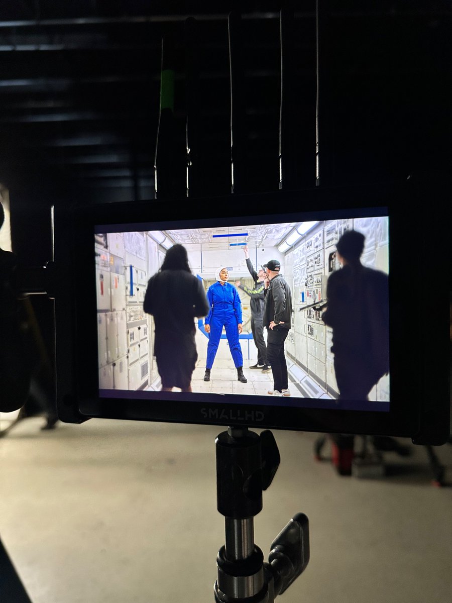 haleykesparza's tweet image. Fun times on set with AJ Bleyer for @GoodNites Mission Dry campaign. Nothing like the power of a director’s chair 😉