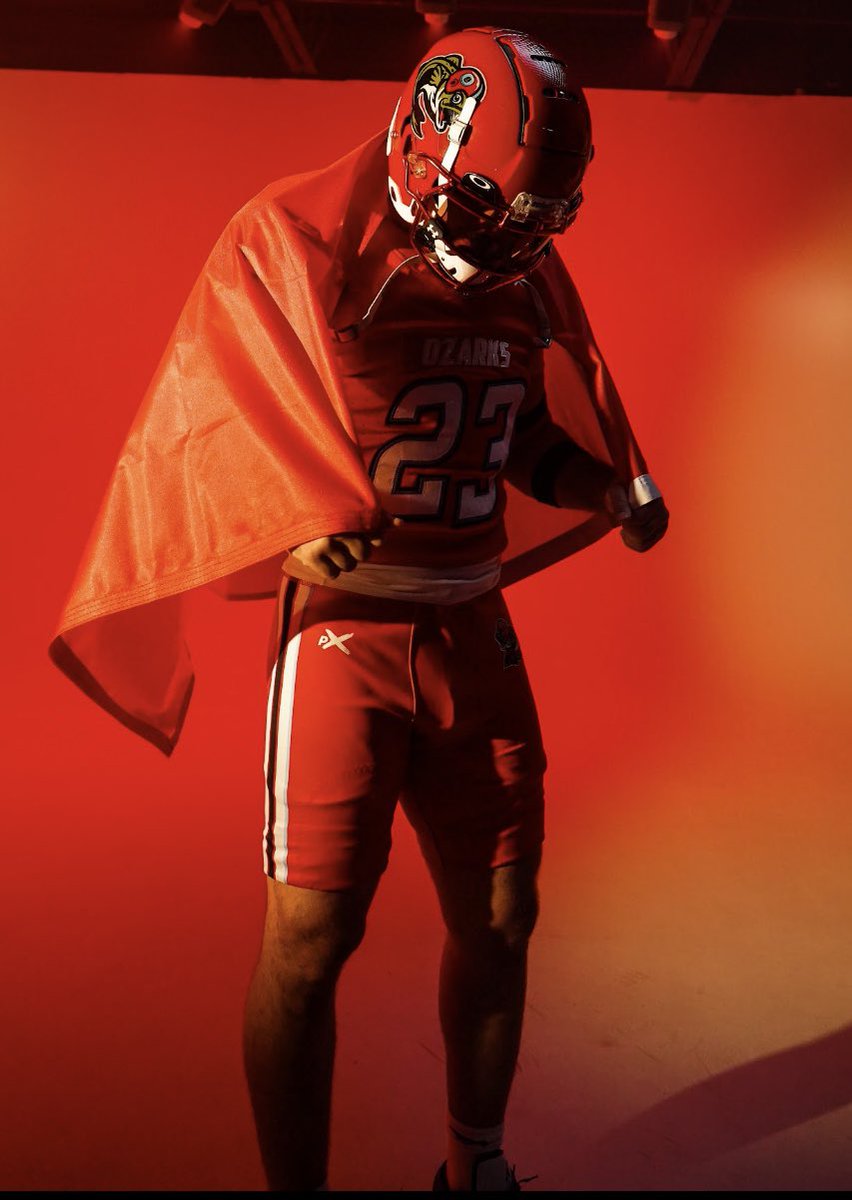 CTravisIII's tweet image. YEAR2️⃣ I doubled down on myself 2️⃣3️⃣ 🃏