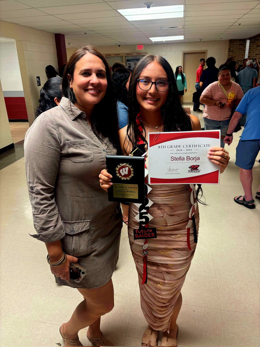 ZachryAVID's tweet photo. Today, we got to celebrate our athletes with their special awards AND I got to present some with a #BeyondTheGame letterman patch that they can display in a few years. 

These athletes truly exemplify Integrity, Respect, Teamwork, Excellence, and Community Service! https://t.co/9FUlXytdVL