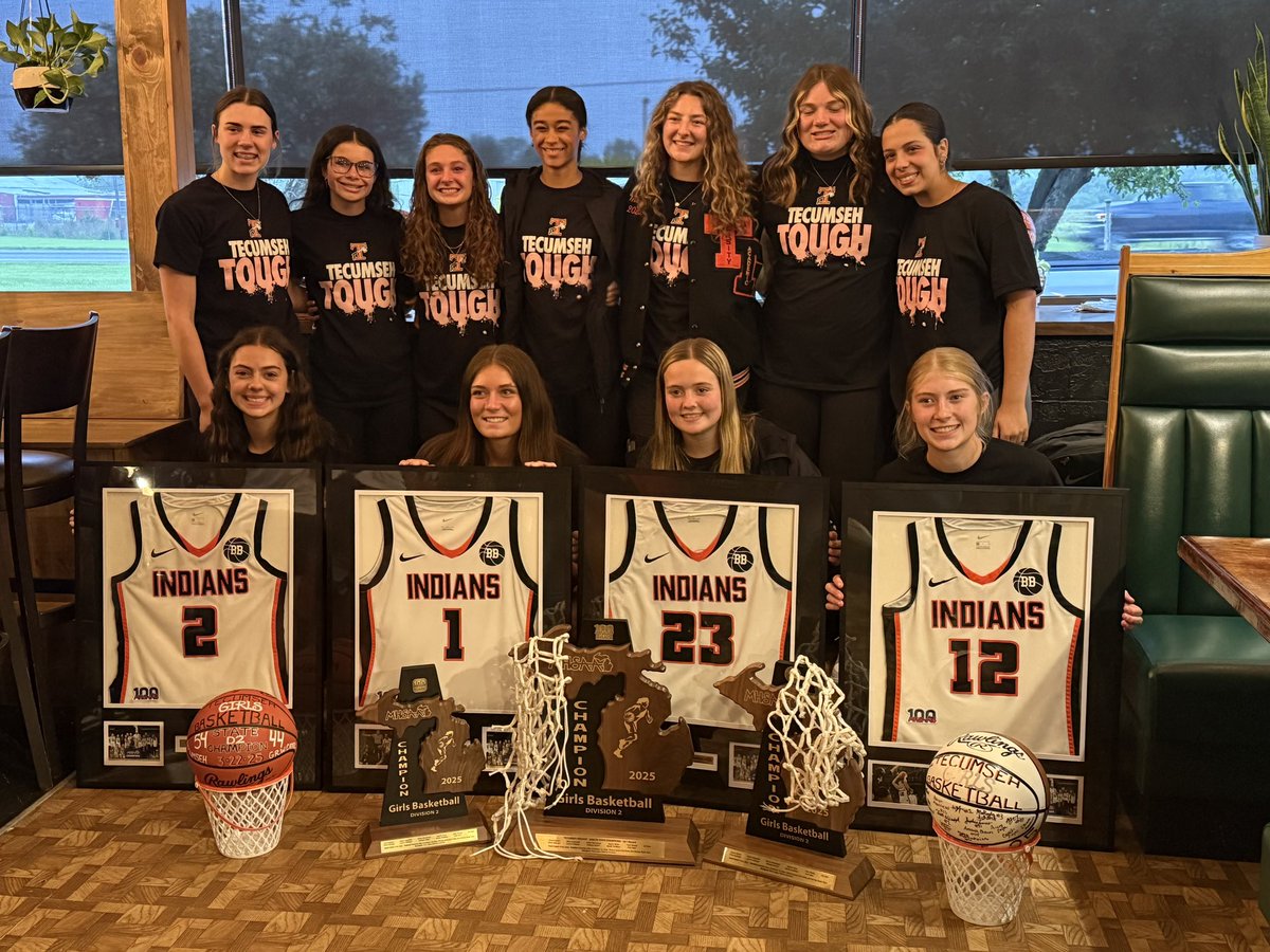 One last celebration with our 2025 State Championship team! Thank you seniors for the past four years and setting the bar so high! What a way to go out! History made!