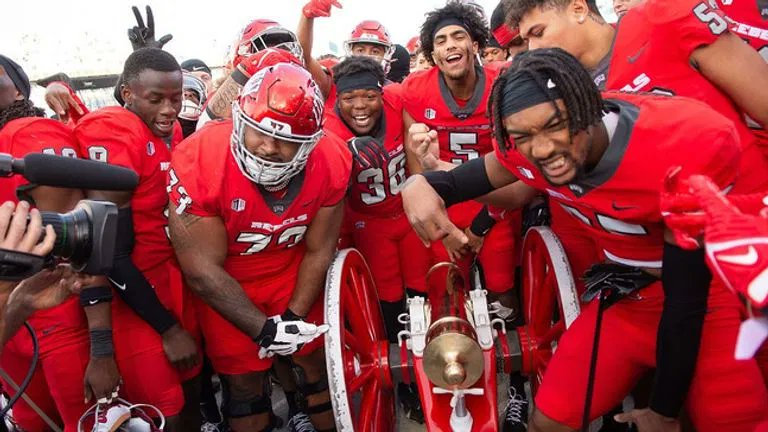 Rhyder Allison-Butler (@rhyder_210) on Twitter photo #AGTG WOW! Thank you <a href="/Da_DREAM47/">Akeem Davis</a>, I am blessed and humbled to receive my second Division 1 offer from <a href="/unlvfootball/">UNLV Football</a> #MonsterTech
<a href="/Zaireanderson13/">Zaire Anderson</a> <a href="/DonnieBaggs_/">#HCville</a>
<a href="/BamPerformance/">Bam Performance</a> <a href="/_TopFlightBoog/">Coach Top ™️</a>
<a href="/CraigHaubert/">Craig Haubert</a> <a href="/BillyEmbody/">Billy Embody</a>
<a href="/FredStewart50/">Frederick Stewart</a> <a href="/Coach_Drew1/">Andrew Watson</a>
<a href="/Coachcliff904/">Cliff Hill</a> <a href="/BDammone/">Along The Wire</a> #AGTG WOW! Thank you <a href="/Da_DREAM47/">Akeem Davis</a>, I am blessed and humbled to receive my second Division 1 offer from <a href="/unlvfootball/">UNLV Football</a> #MonsterTech
<a href="/Zaireanderson13/">Zaire Anderson</a> <a href="/DonnieBaggs_/">#HCville</a>
<a href="/BamPerformance/">Bam Performance</a> <a href="/_TopFlightBoog/">Coach Top ™️</a>
<a href="/CraigHaubert/">Craig Haubert</a> <a href="/BillyEmbody/">Billy Embody</a>
<a href="/FredStewart50/">Frederick Stewart</a> <a href="/Coach_Drew1/">Andrew Watson</a>
<a href="/Coachcliff904/">Cliff Hill</a> <a href="/BDammone/">Along The Wire</a>