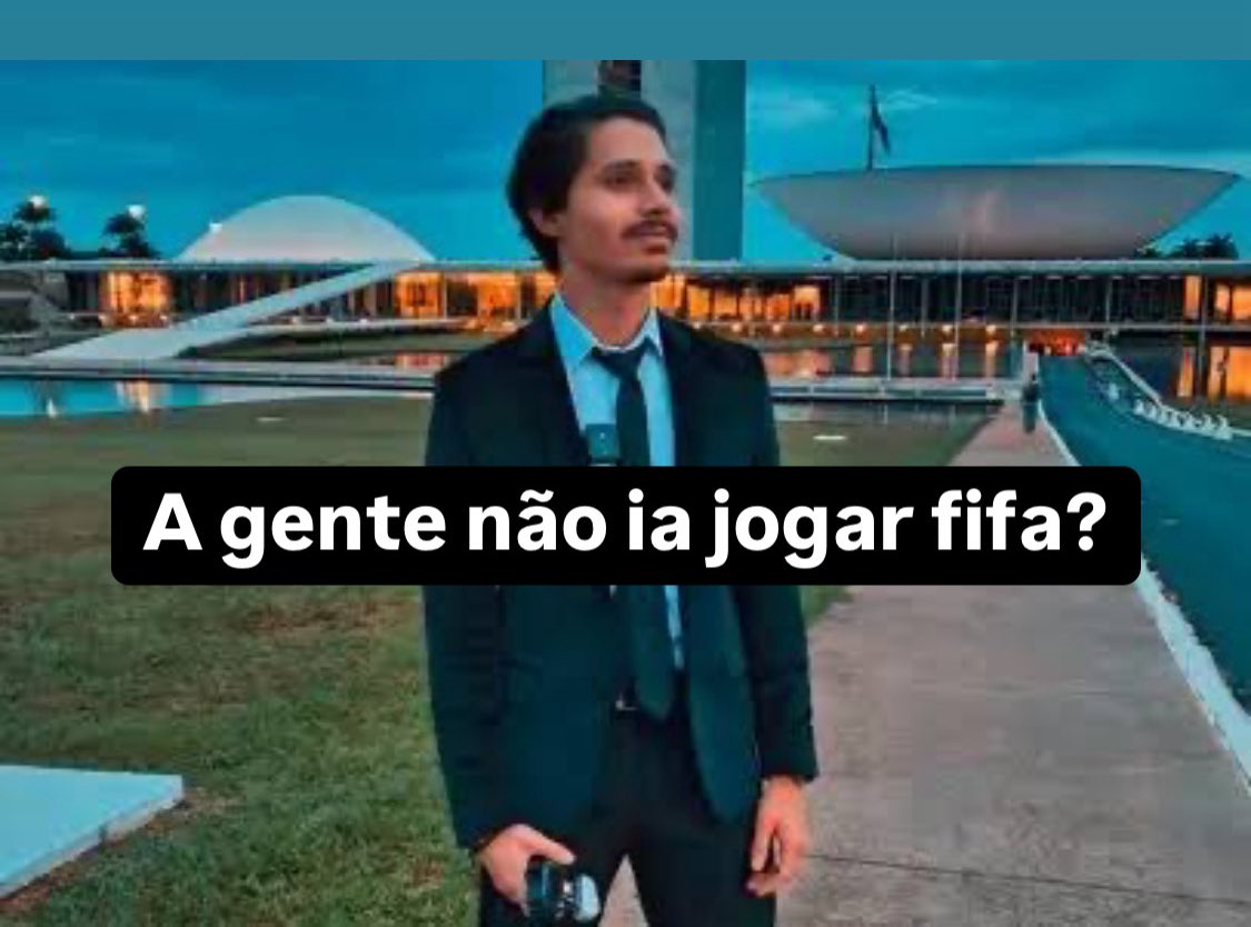rodrusruler's tweet image. O cara só queria alguém pra jogar fifa