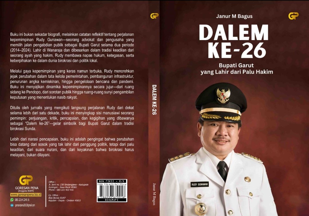 HJanur's tweet photo. Beberapa Tokoh Terkemuka dalam lintasan Perjalan Profesi saya abadikan dalam buku yang dibuat naratif reflektif sebagai bagian dari perjalanan saya sebagai jurnalis di Kampung https://t.co/21cGmByrkV