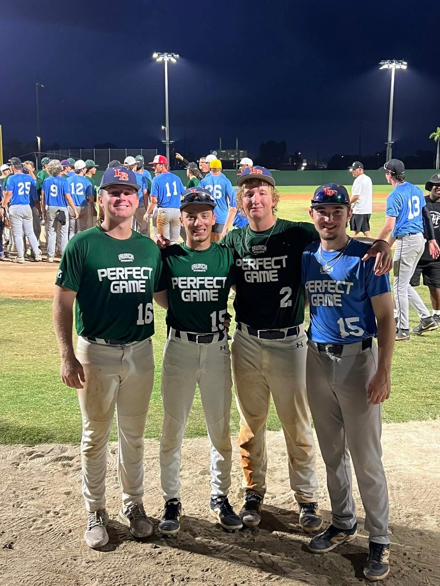LBHS_Baseball's tweet image. The battery Drew Smith and @joshbubbamorgan got together again at the PG Senior Allstar game 

Thank you Seniors!!