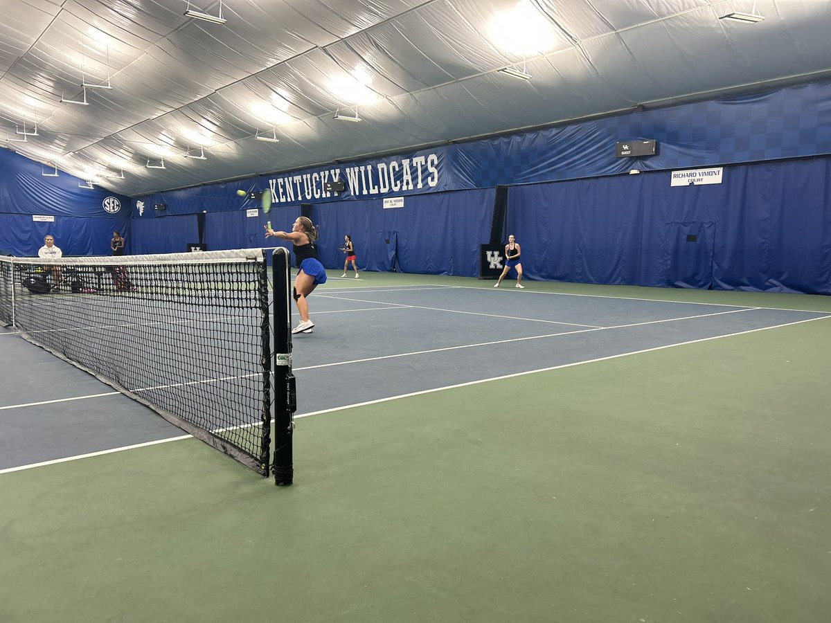 swhstennis's tweet image. Morgan Robertson and Peyton Lemily lose a hard fought quarterfinal 6-4, 6-3 to bring the season to a close. What a great effort from all of our kids the last two days. We appreciate all the support!