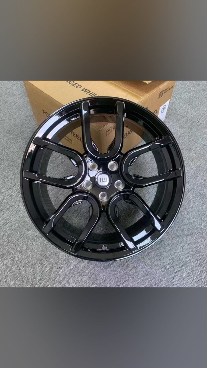 LZautoparts's tweet photo. Exporter of automobiles and auto parts from China. Direct shipment from the source.#xiaomi #su7 #China #autoparts https://t.co/VLqIx2PyKg