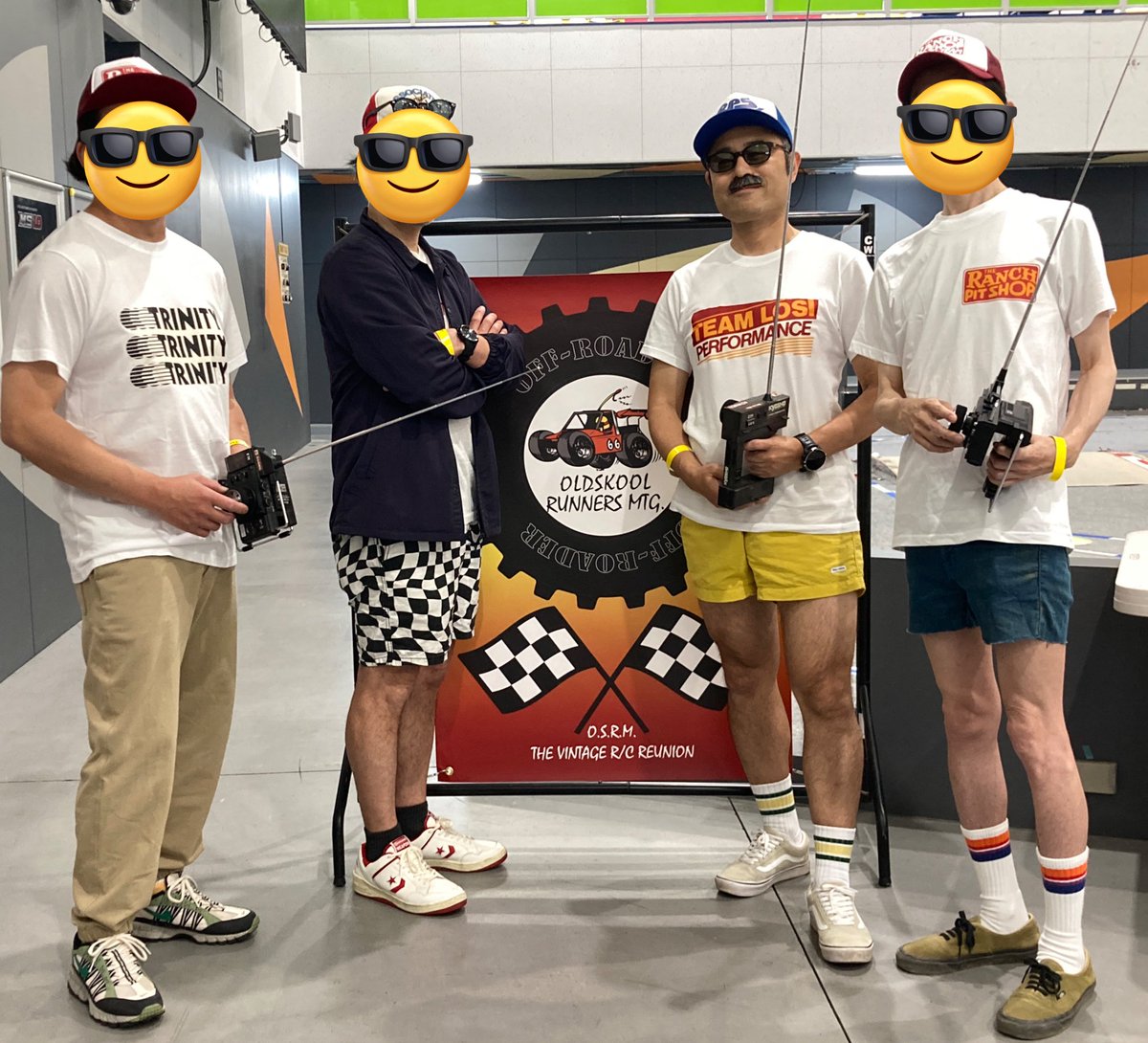 nabe3rc1987's tweet image. #OSRM イベント中良い歳したオッサンが短い短パンでうろついていたのは80年代感&amp;amp;ランチピットショップ感を目指した結果。若さが足りず寒かった。オシャレは気合いと我慢ですわ‥(&amp;gt;_&amp;gt;) #OSRM #オールドスクールランナーズミーティング