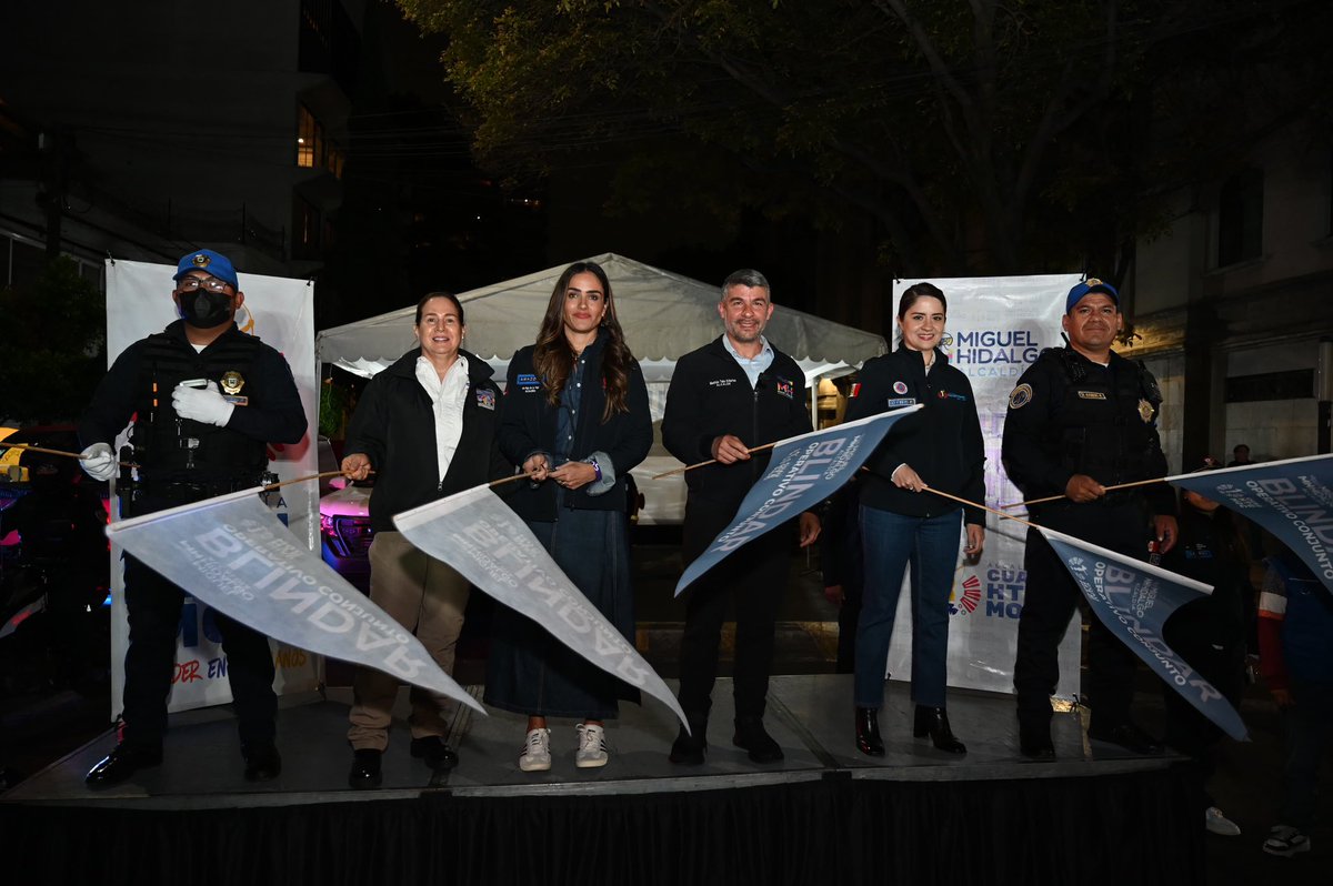 Arrancamos el Operativo Conjunto #BlindarCuauhtémoc 🛡️#BlindarMH  

La seguridad no tiene fronteras. Hoy unimos fuerzas para patrullar, prevenir y proteger a quienes viven, transitan y trabajan en nuestras alcaldías. Calles iluminadas, colonias blindadas, gobiernos que sí actúan.