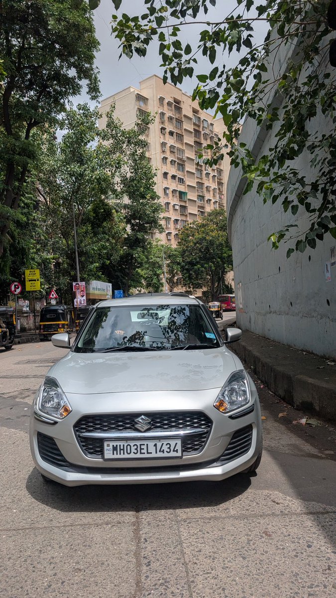 Coming from the wrong direction is a common thing near Powai police station. High time it needs cam under bridge on jvlr . <a href="/mumbaitraffic/">Mumbai Traffic</a> <a href="/MumbaiPolice/">मुंबई पोलीस - Mumbai Police</a> <a href="/CMOMaharashtra/">CMO Maharashtra</a> #Chandivali #Powai #JVLR #MumbaiTraffic #Mumbai