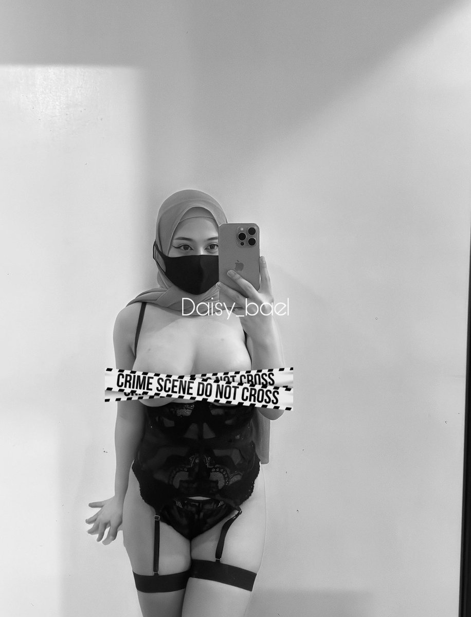 Daisy_bae1's tweet photo. 🔥🖤 https://t.co/HEyHQ0I0UP https://t.co/RV4t4nH6V3