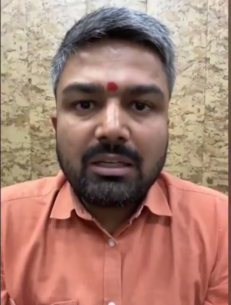इनको विधायक बनने का इतना चुल्ल मचा है
की मोदी सरकार के विरुद्ध सिर उठाकर
अलग पार्टी से सम्बन्ध बनाने की खबर आ रही है
कल तक जिसको गाली देकर जेल जाने का कारण बता रहे थे आज  भगवान् साबित करने उतरेंगे
<a href="/AnilYadavmedia1/">ANIL</a>