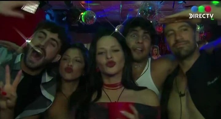 VOLVIERON LOS GRUPOS MAS FUERTES 💪 

A QUIÉN BANCAS?

❤️ LOS CAUSAS 
🔄 EL TRINDENTE 

#GranHermano