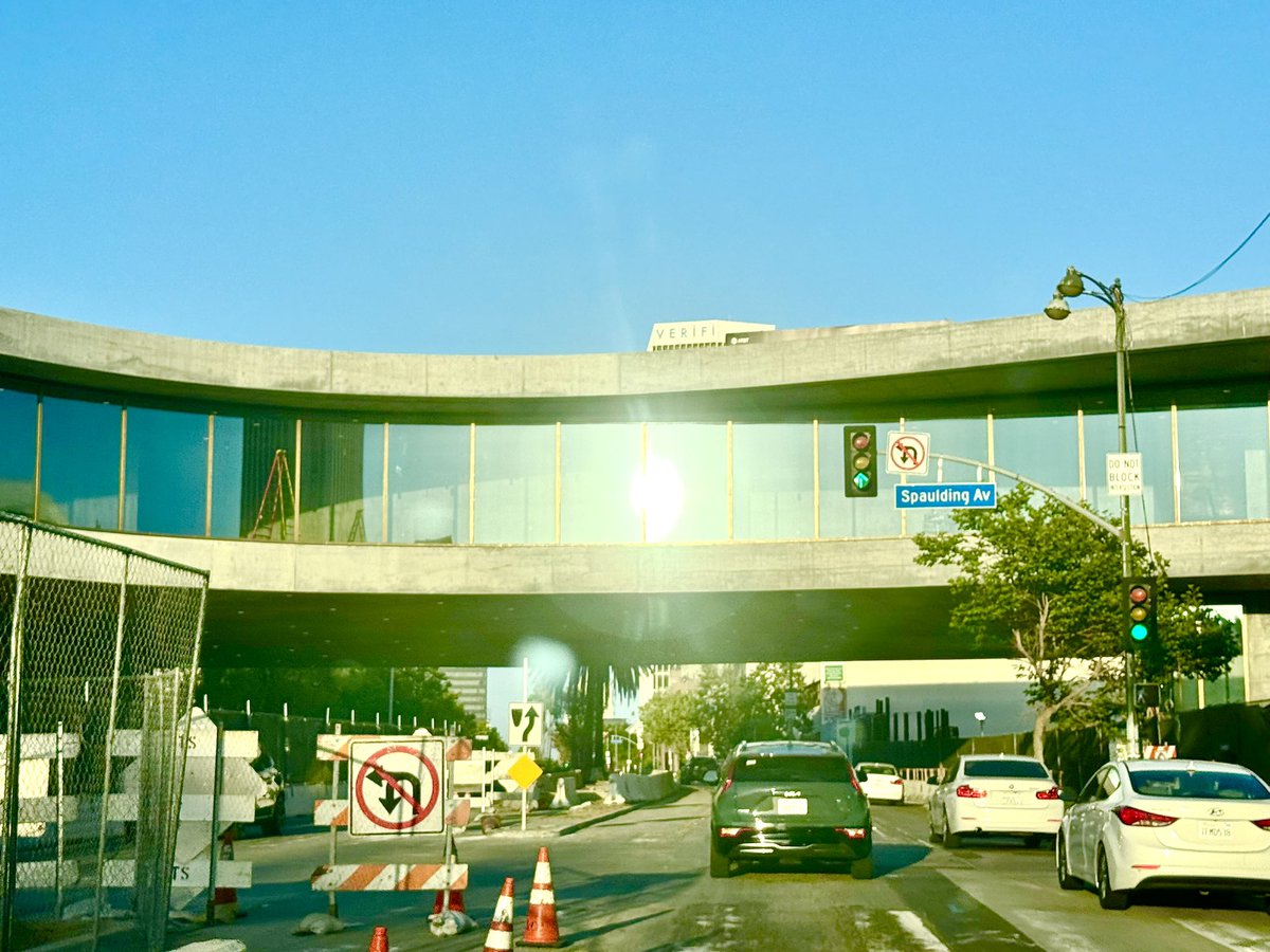 SaveLACMA's tweet photo. Anyone could’ve predicted it, with the type and quality of the glass, the sun hitting it during commuting hours, drivers will be blinded and accidents will happen. Overlooked by @LACity &amp; @LACountyBOS overzealous personal injury lawyers will soon cost us all millions.

#SaveLACMA https://t.co/TwNZgLI29E