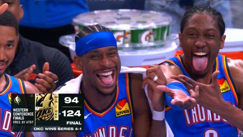 Hoopss's tweet photo. How could you dislike this team? https://t.co/HHvroRgxI2