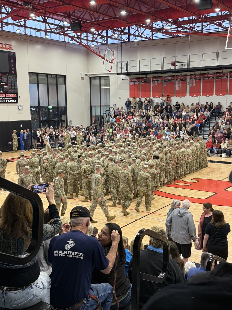 Thank you spiders of <a href="/IowaNatGuard/">Iowa National Guard</a>  for your service and sacrifices you are making to ensure our freedom.  Be safe, be brave. #military  #deployment #militarymen  #militarygirls