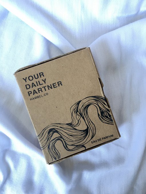 inibiyah's tweet photo. ~ parfum hambel

parfum under 100k ter WOW, spl top banget, pake seharian aman dipake motoran tetep nempel, ini tipe parfum yg bakalan kecium sama orang cz wanginya nyebarr. yang aku pake varian bestie, cocok buat yang suka hint sweet vanilla berrys

https://t.co/FQUdnF5DDS https://t.co/gCaE2AnMUn