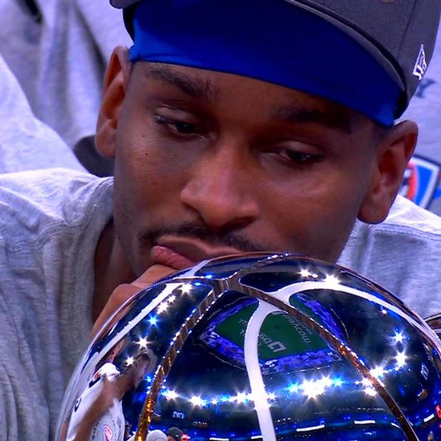 TheHoopCentral's tweet photo. Shai is focused on winning it all. 🔥👀

(h/t @ohnohedidnt24) https://t.co/B3Icx5hmI8