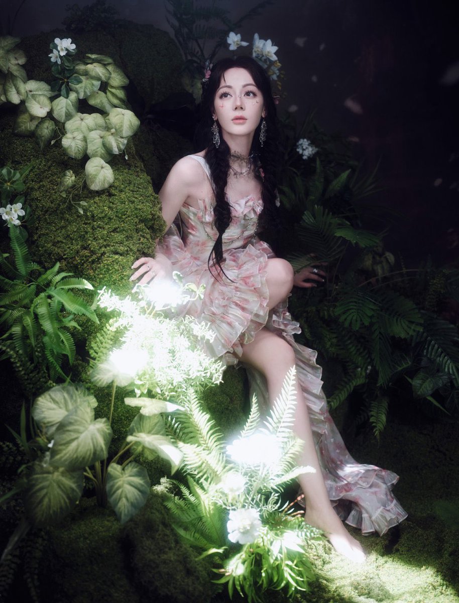 dramapotatoe's tweet photo. #Dilireba for #TheTruthS3 

More - https://t.co/CXzfTQgDMK

#dilraba https://t.co/52w5eRklOI