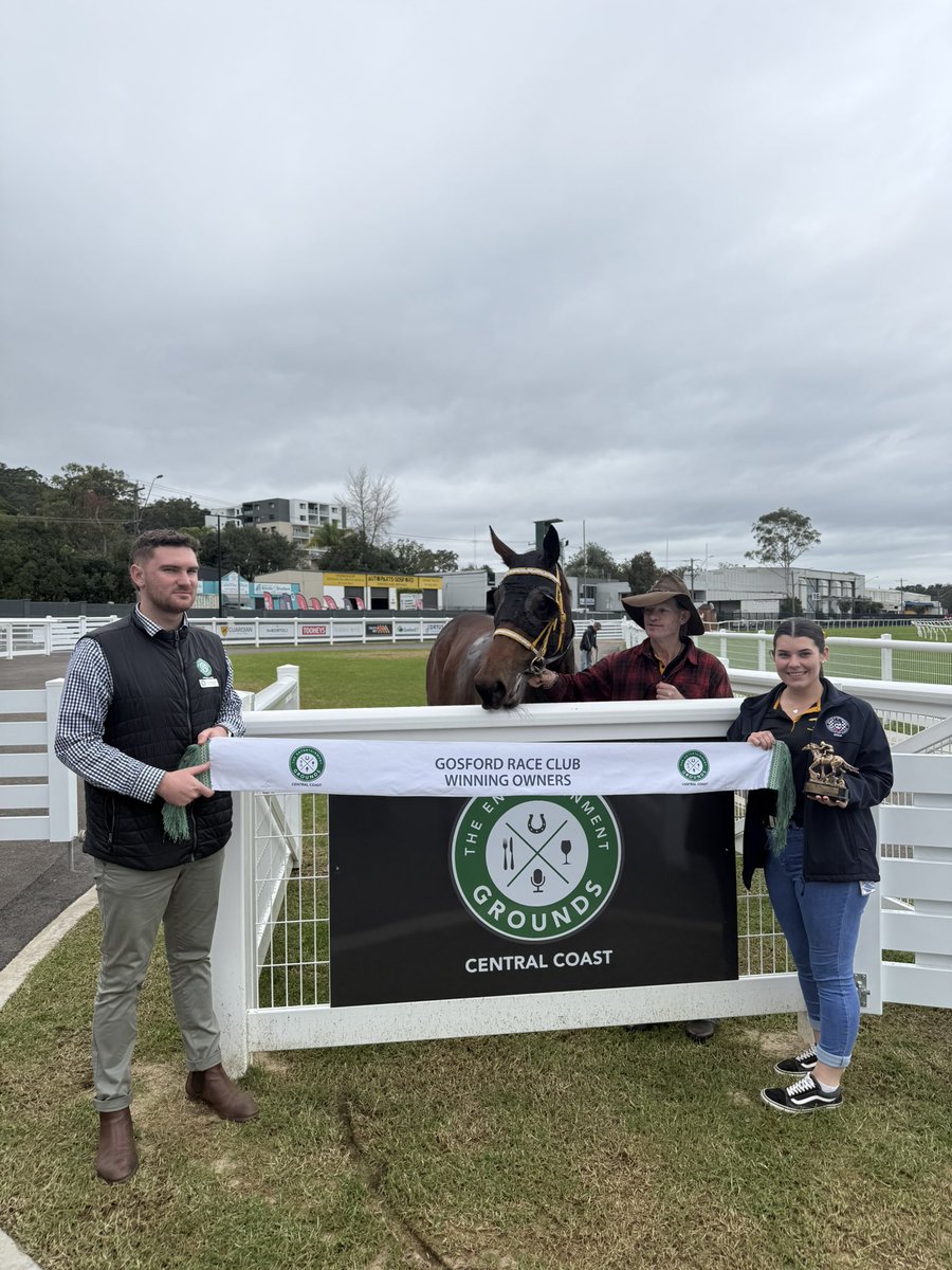 RACE 3: 3YO MAIDEN HANDICAP 1000M
SPONSOR: ORTUS FINANCIAL

WINNER: NOW YOU’VE DONE IT 
JOCKEY: R. KING
TRAINER: MATTHEW VELLA