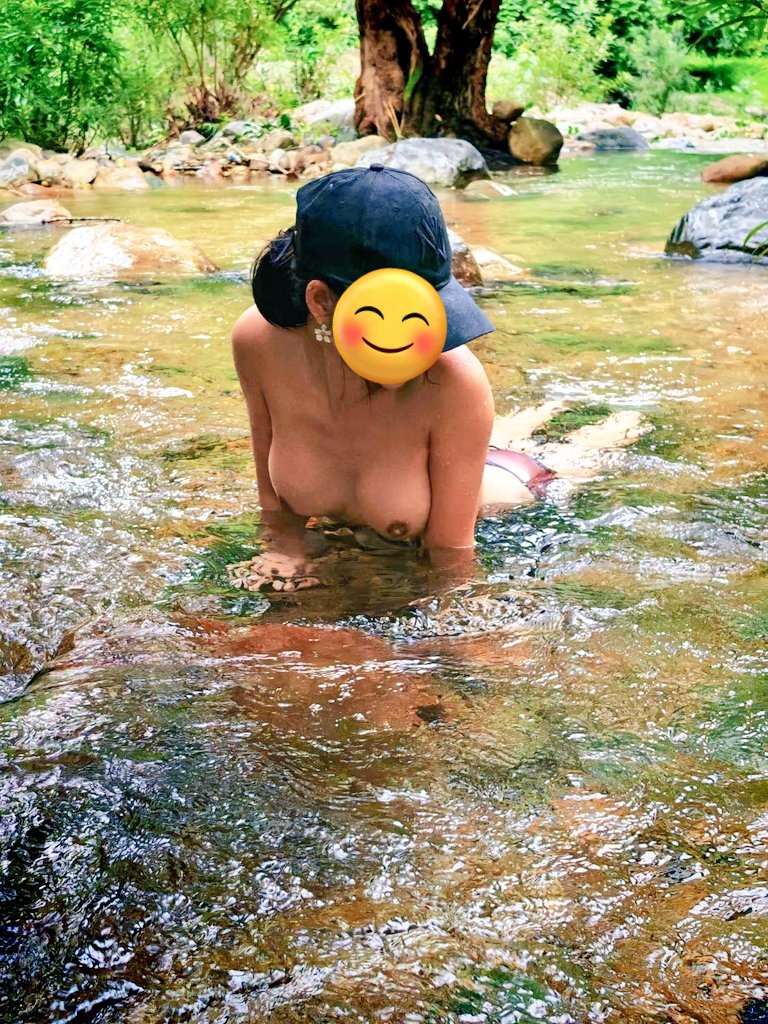 pydual's tweet photo. 🌿🌿🌿
รูปเยอะ....😜
#แก้ผ้าเอ้าดอ 
#แก้ผ้าถ้ายรูป
#outdoor
#เที่ยวธรรมชาติ
#เทั่ยวน้ำตก
#คลองมะเดื่อนครนายก https://t.co/8qVb3OqqFt