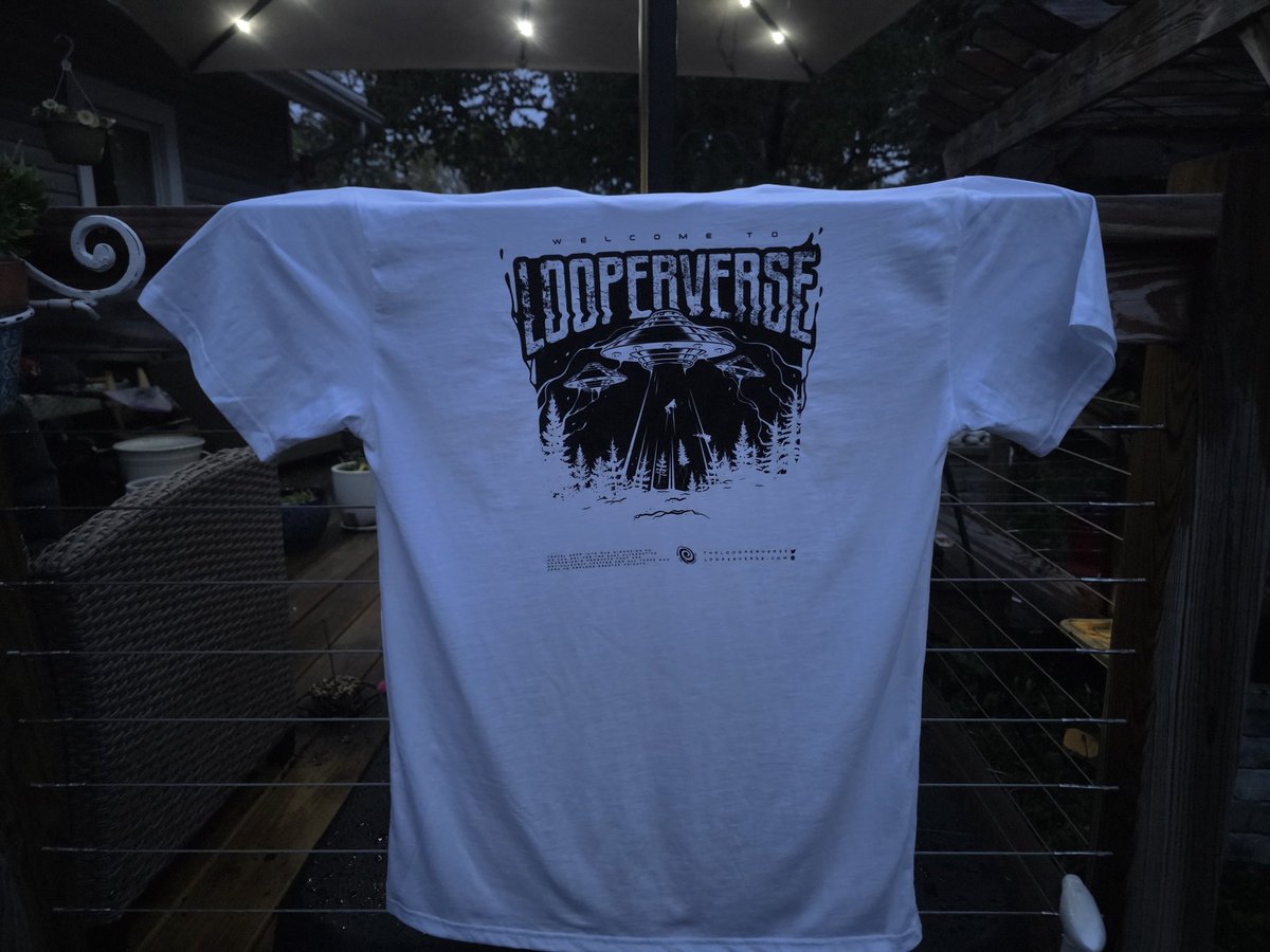 miketys74469185's tweet photo. Thank you @thelooperverse for the amazingly beautiful t-shirt ππ₯π₯π₯ππππππβοΈπ―
https://t.co/LbjoRRGEUg #LooperFam https://t.co/bWiiqkBUzY