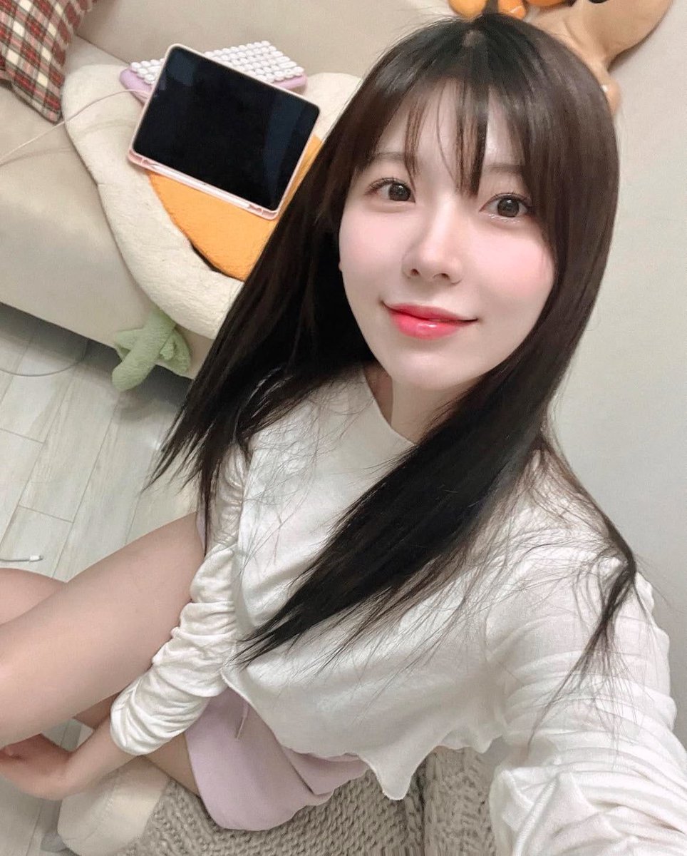 是你们喜欢的身材吗？ 
让你操我的话你会用什么姿势呢？
#马来西亚骚货 #马来西亚资源 
#马来西亚约炮 #吉隆坡约炮 #新加坡约炮